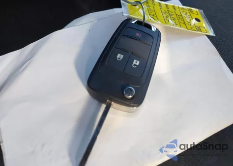 2017 Chevrolet Trax Ls z USA, uszkodzony, nr VIN KL7CJKSB3HB068925